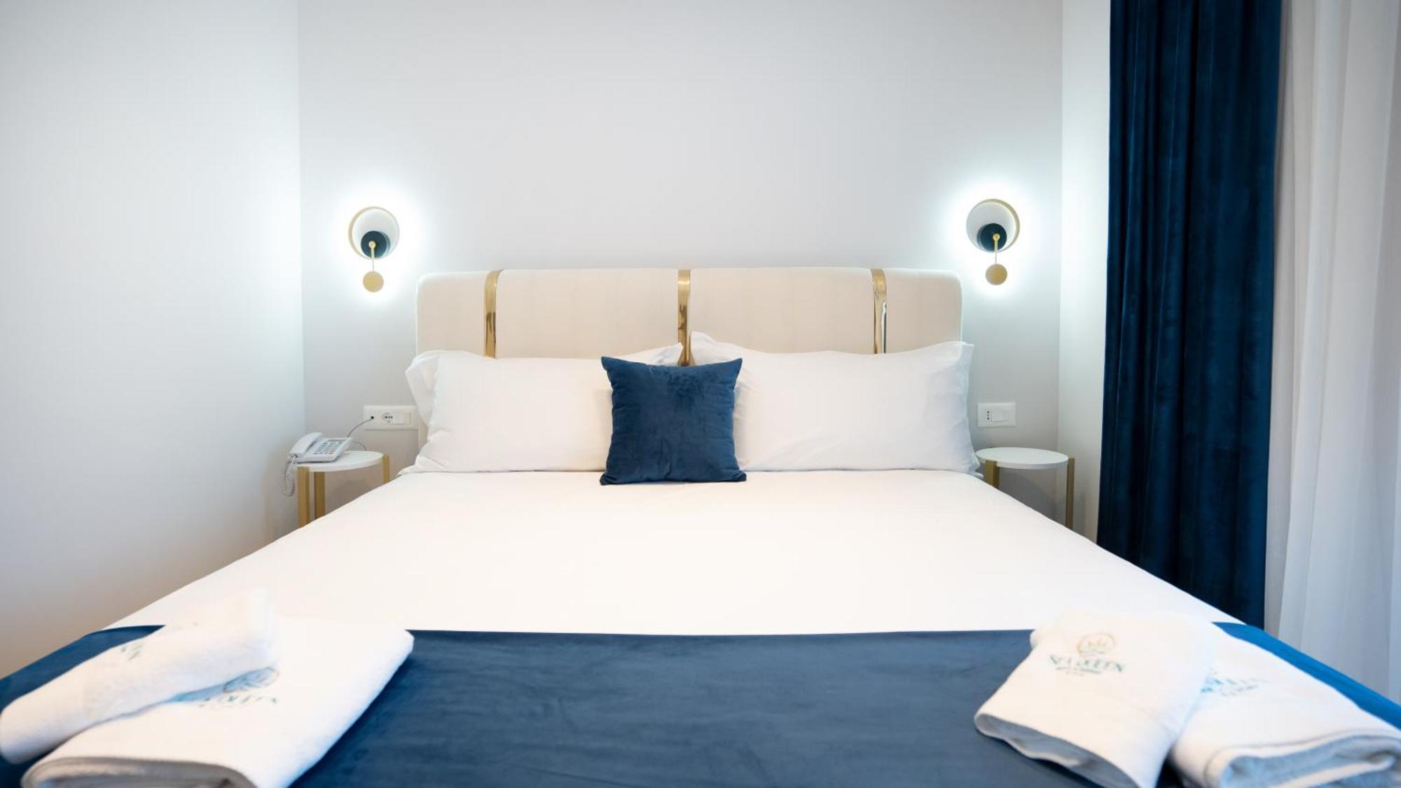 Sea Queen Luxury Hotel Radhimë 외부 사진