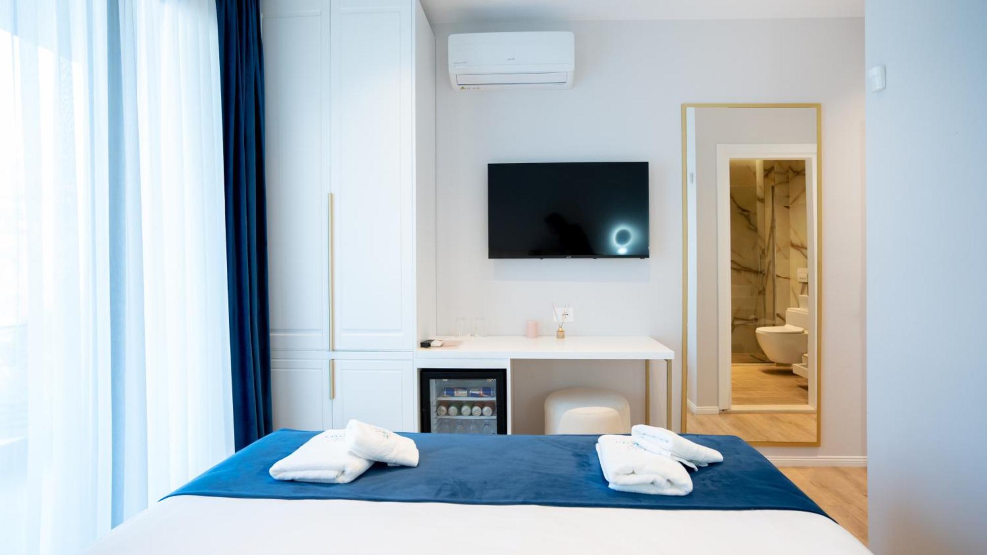 Sea Queen Luxury Hotel Radhimë 외부 사진