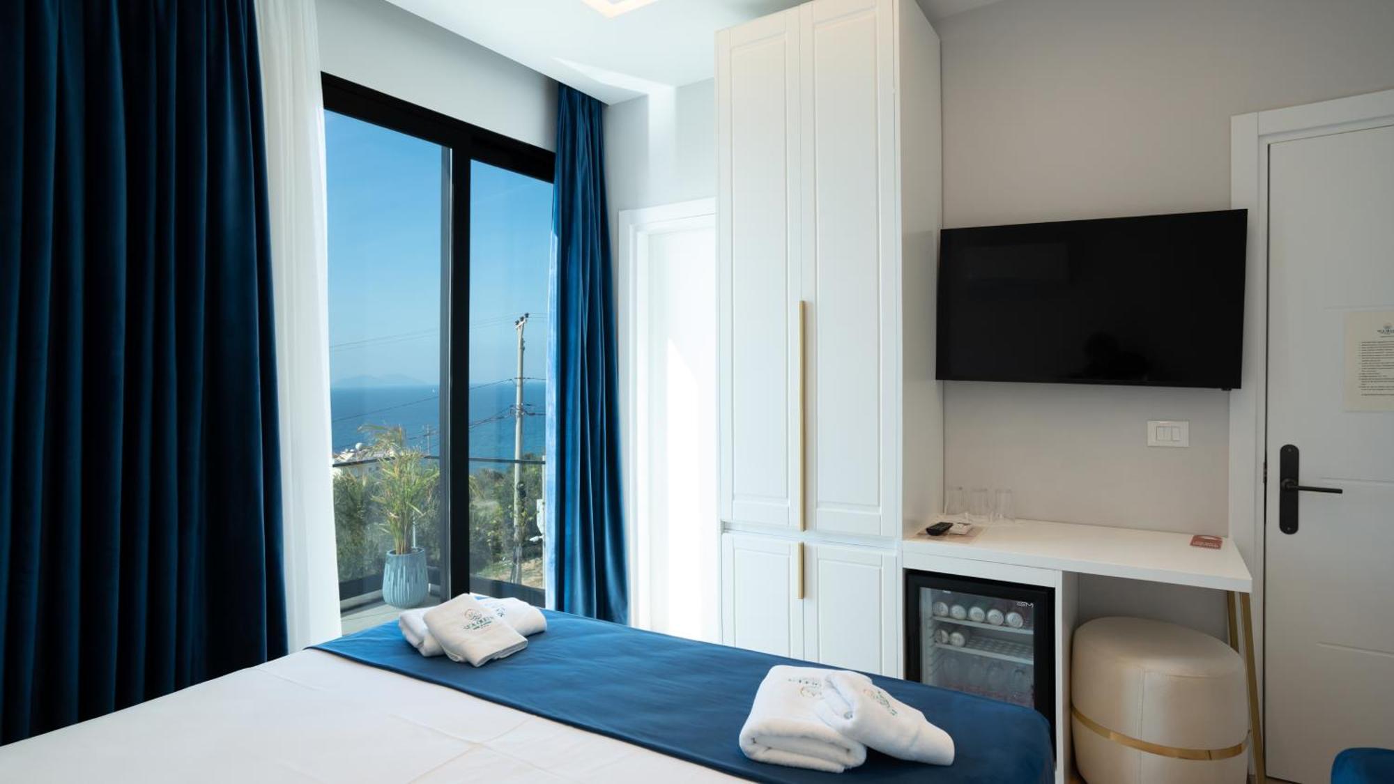 Sea Queen Luxury Hotel Radhimë 외부 사진