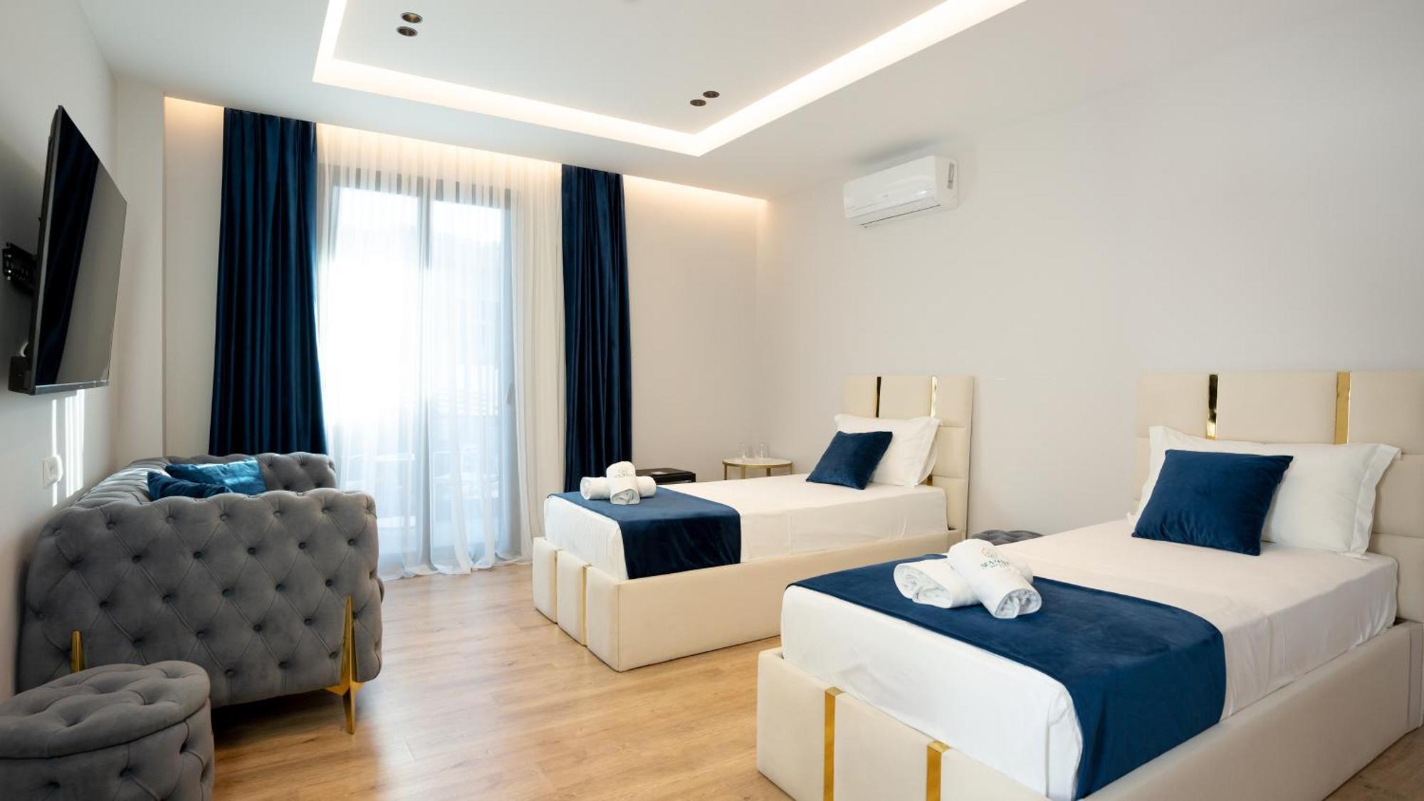 Sea Queen Luxury Hotel Radhimë 외부 사진