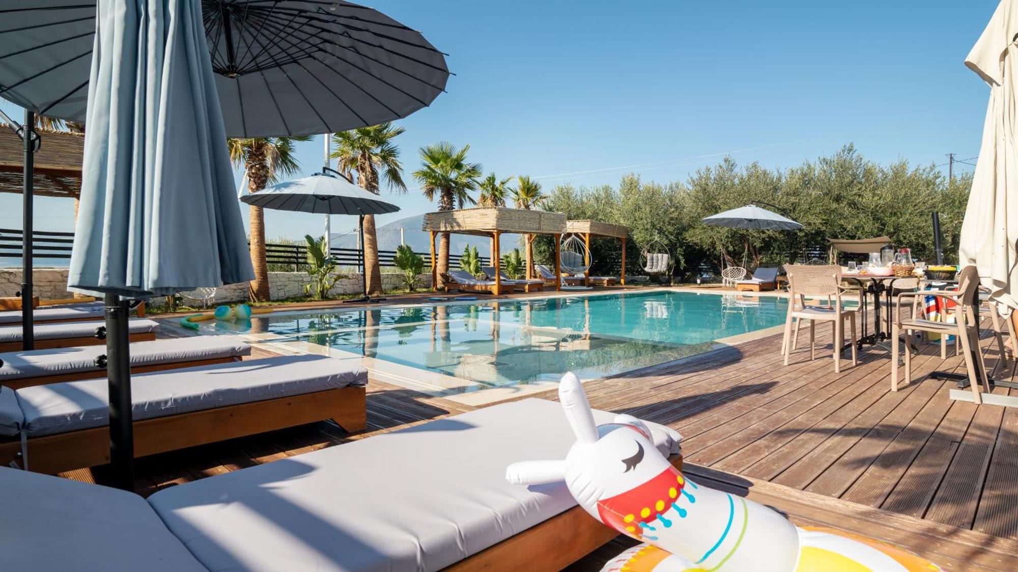 Sea Queen Luxury Hotel Radhimë 외부 사진